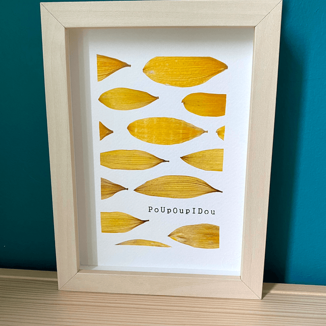 Yellow poupoupidou 
